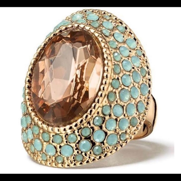 Cocktail Ring - Picture 2 of 4